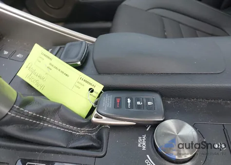 2016 Lexus Is 350 из США, поврежденный, VIN JTHCE1D28G5012375